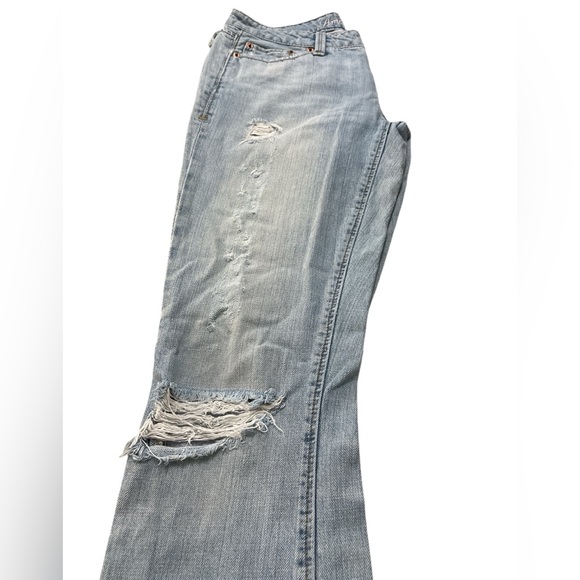 Vintage American Eagle Gently Loved Light Wash Distressed Bootcut Jeans Size 4R - Picture 15 of 15